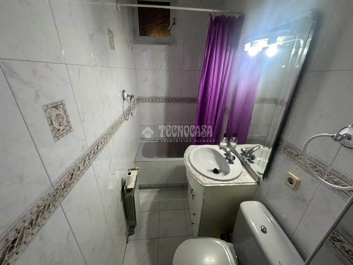 Piso en venta en C. Margaritas, Centro