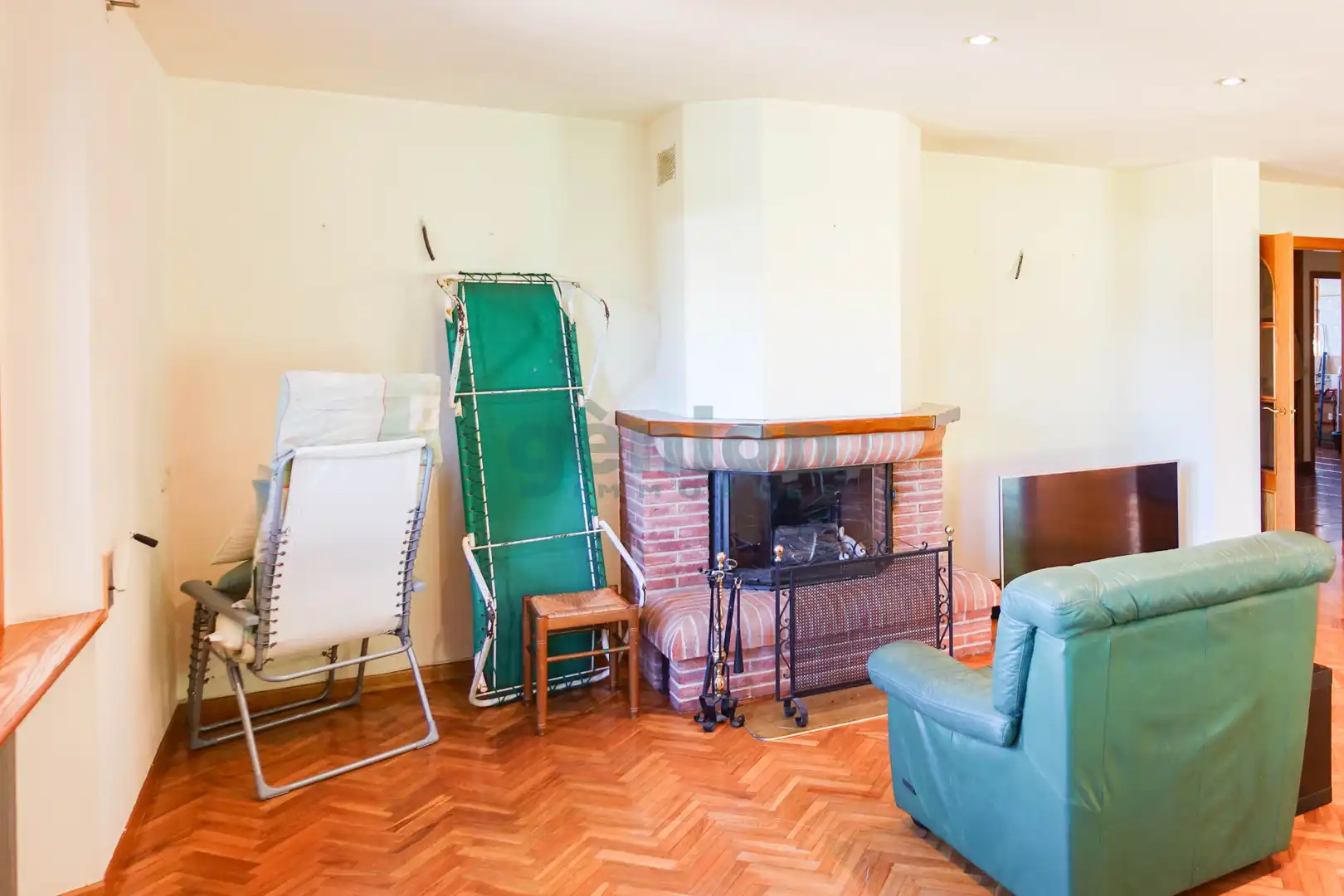 Living room of Houses for sale in Girona  with Heating, Private garden and Terrace