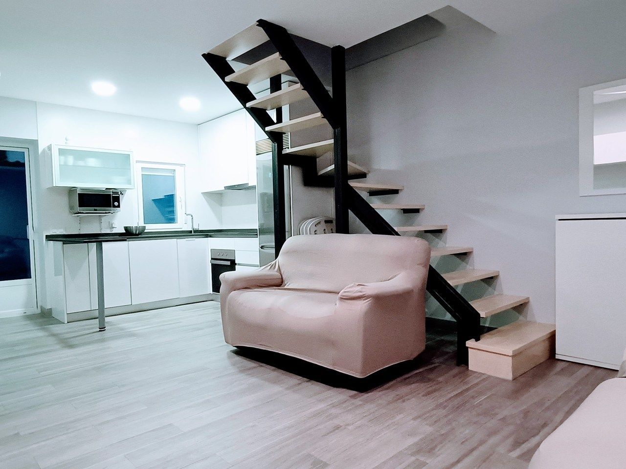 Sala d'estar de Casa adosada de lloguer en  Madrid Capital amb Aire condicionat, Calefacció i Terrassa