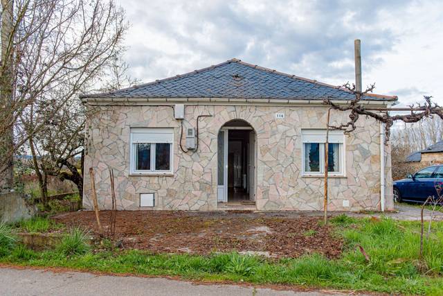 Casa-chalet en Venta en Cuatro Vientos