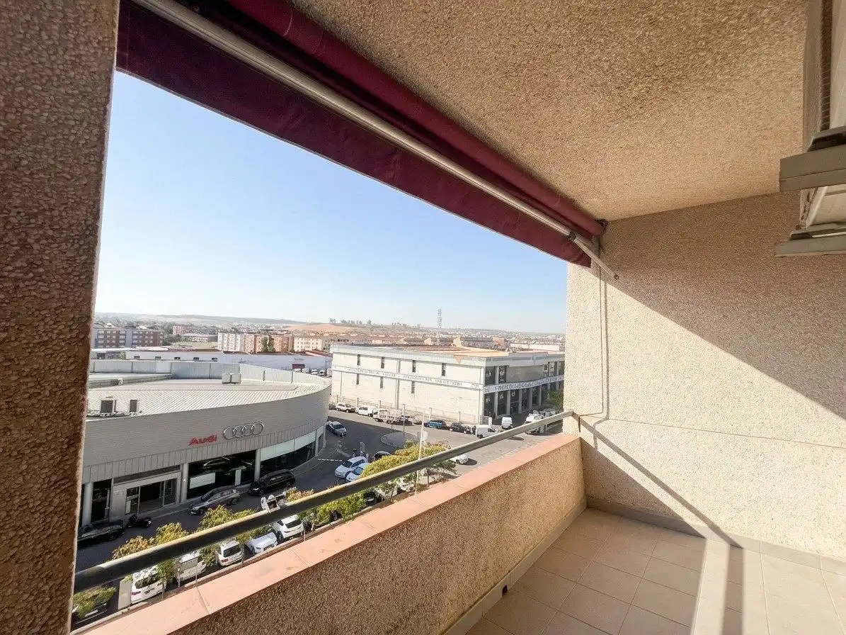 Dúplex con ascensor en venta en San Roque - Ronda Norte, imagen 17