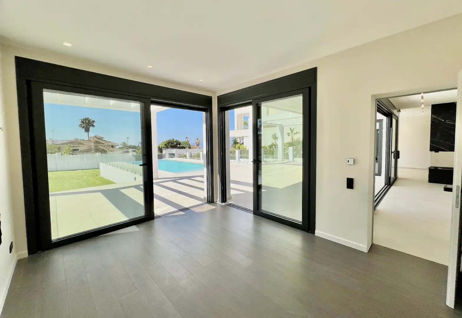 Haus oder Chalet zum Verkauf in Marbella mit Klimaanlage, Heizung und Privatgarten