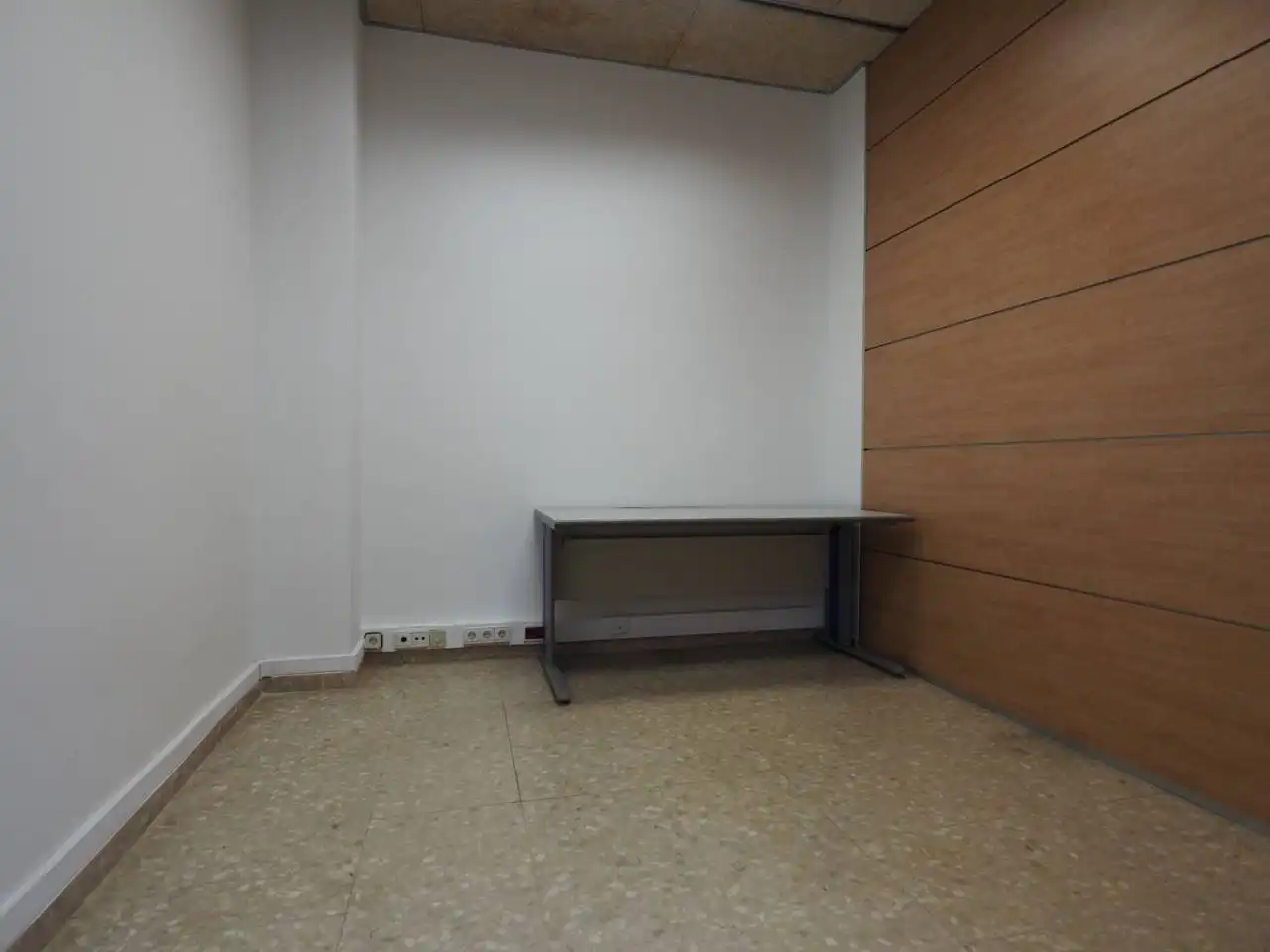 Business premises for sale in Calle de les Corts, imagen 9