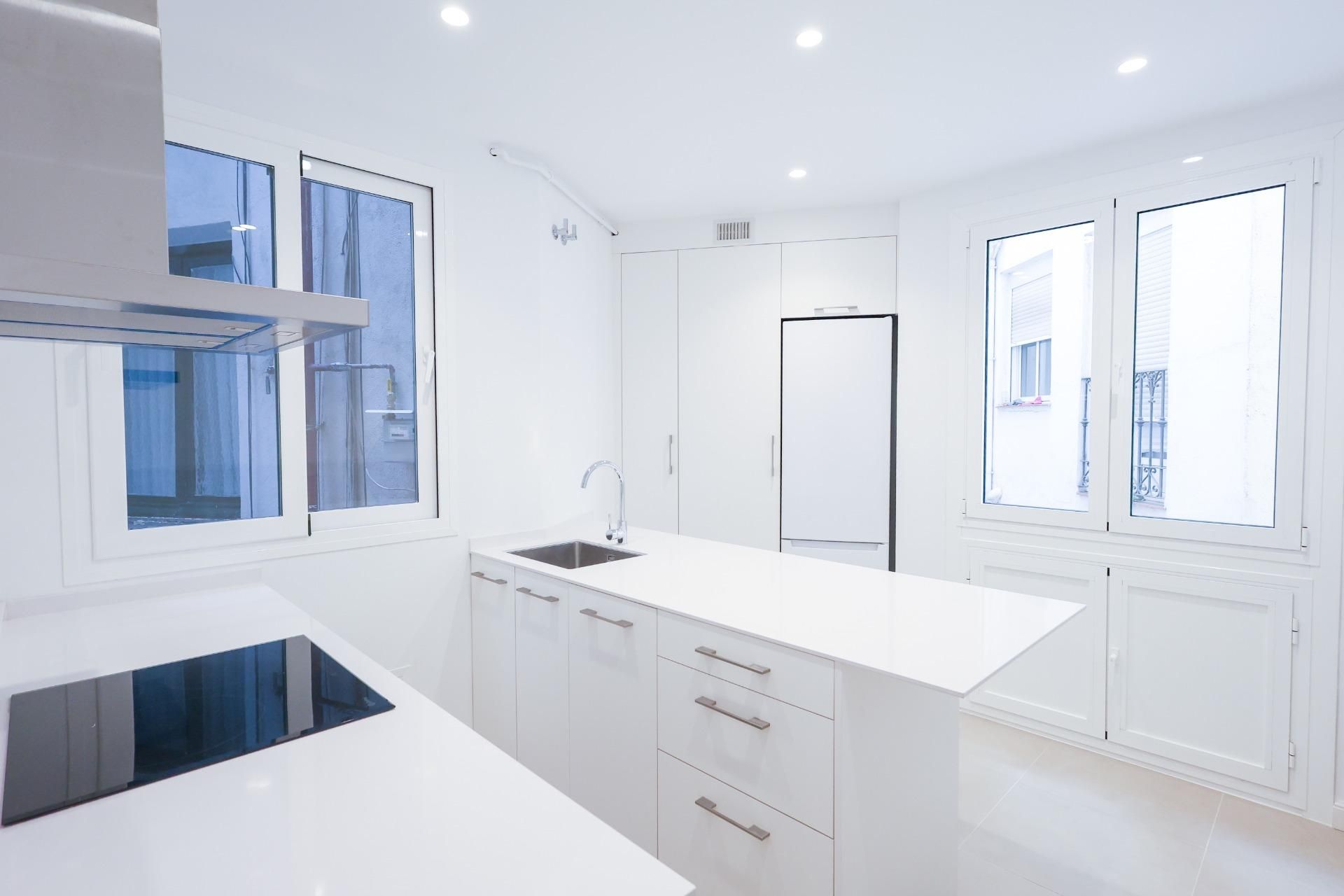 5 hab, 155m² en Embajadores - Lavapiés, Centro,  Madrid Capital - Image 4