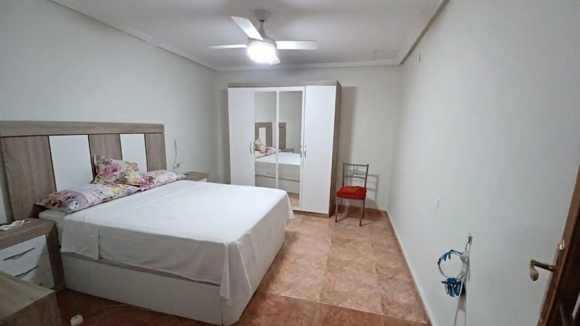 Habitación de Piso en venta en Villalgordo del Júcar con Calefacción, Amueblado y Balcón