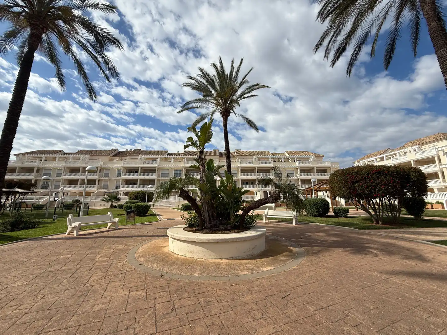 Vista exterior de Apartament en venda en Dénia amb Aire condicionat, Calefacció i Terrassa