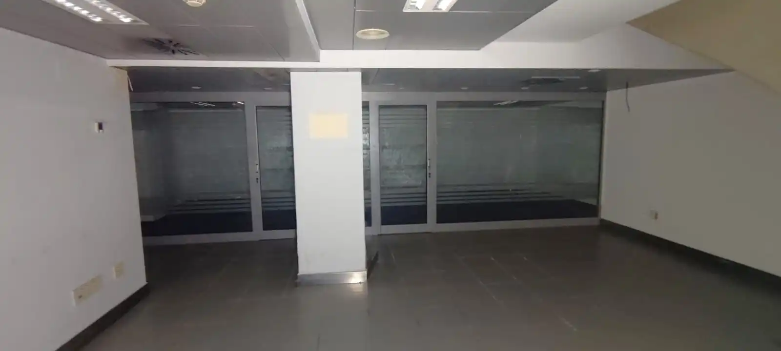 Business premises for sale in Francia Kalea 16, imagen 20