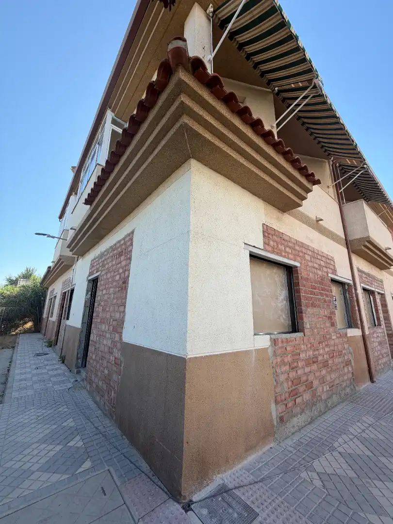 Vista exterior de Loft en venda en Maracena amb Aire condicionat, Forn i Rentadora