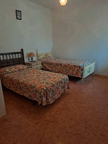 Casa-chalet en Venta en Cogollos de Guadix