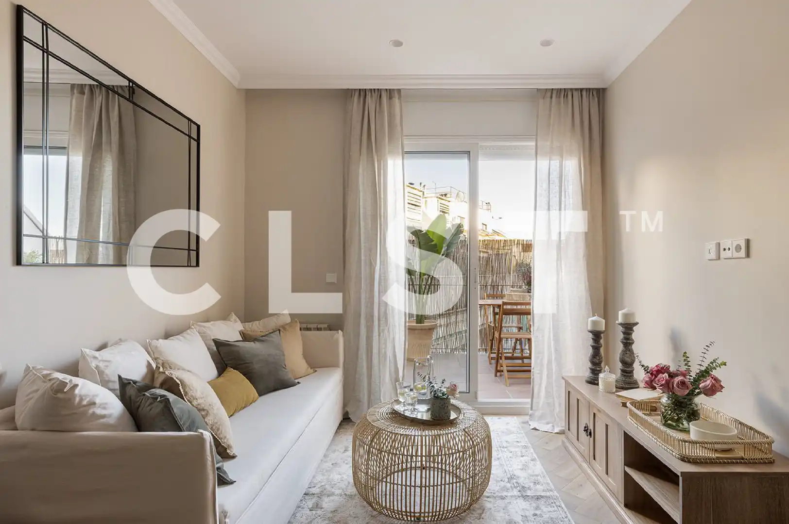 Sala de estar de Ático de alquiler en  Barcelona Capital con Aire acondicionado, Calefacción y Terraza