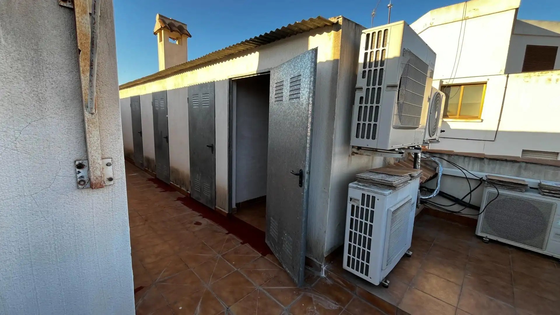 Vista exterior de Apartamento de alquiler en Murcia con Aire acondicionado y Trastero