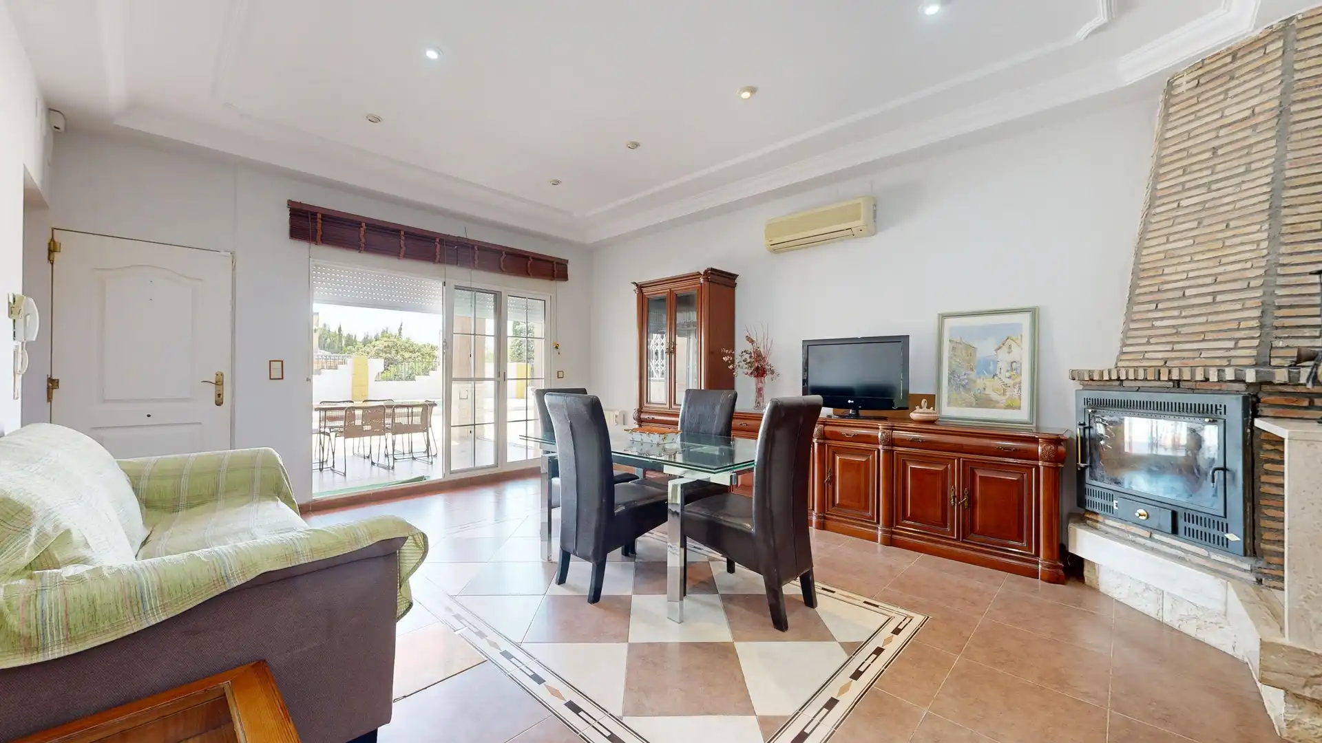 Sala de estar de Casa o chalet en venta en Montserrat con Aire acondicionado, Calefacción y Terraza