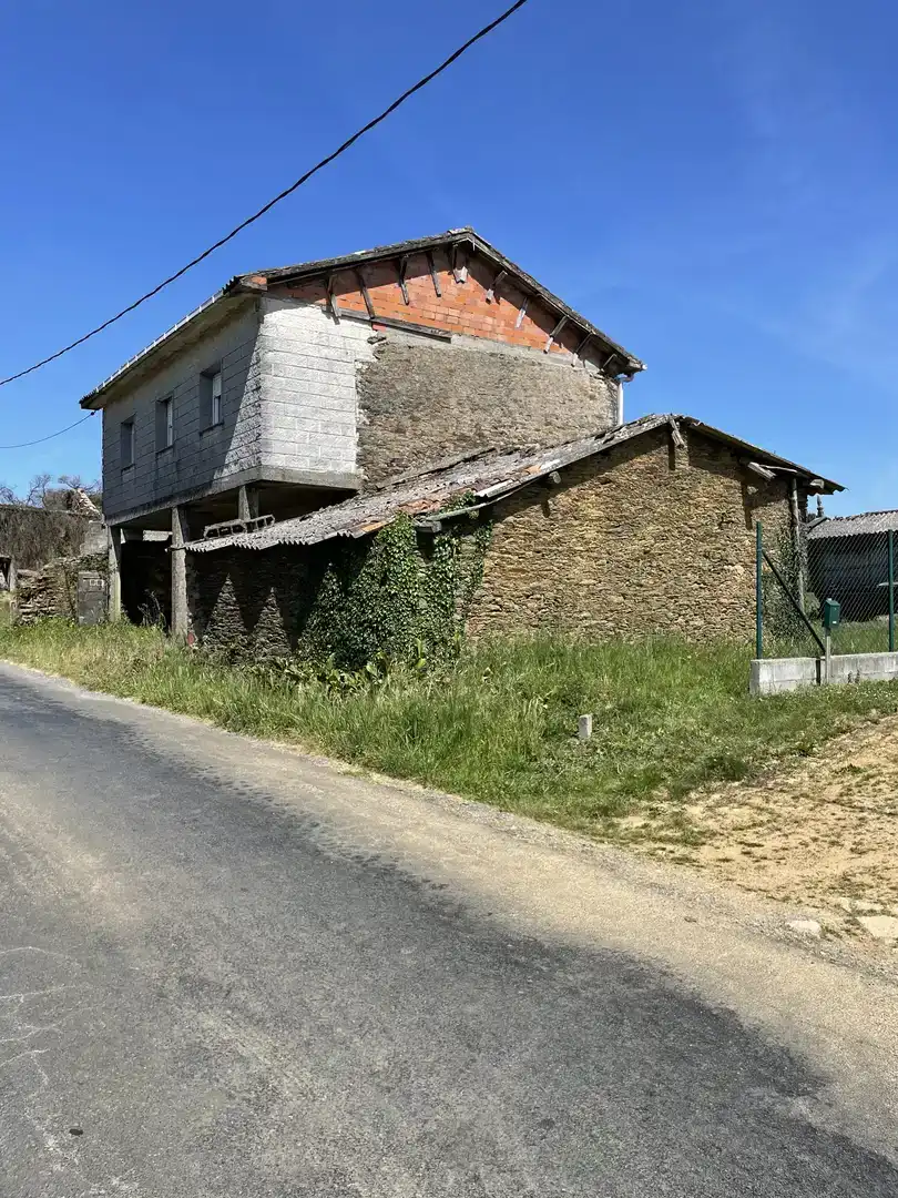 Vista exterior de Finca rústica en venda en Oroso, A Coruña