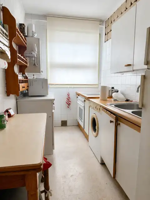 Cocina de Piso en venta en Pravia con Calefacción y Amueblado