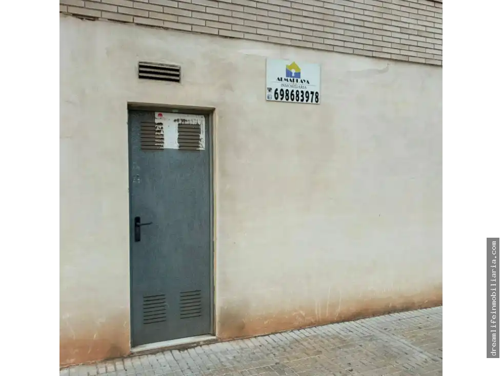Local comercial en alquiler en Les Boqueres - Santa Quiteria