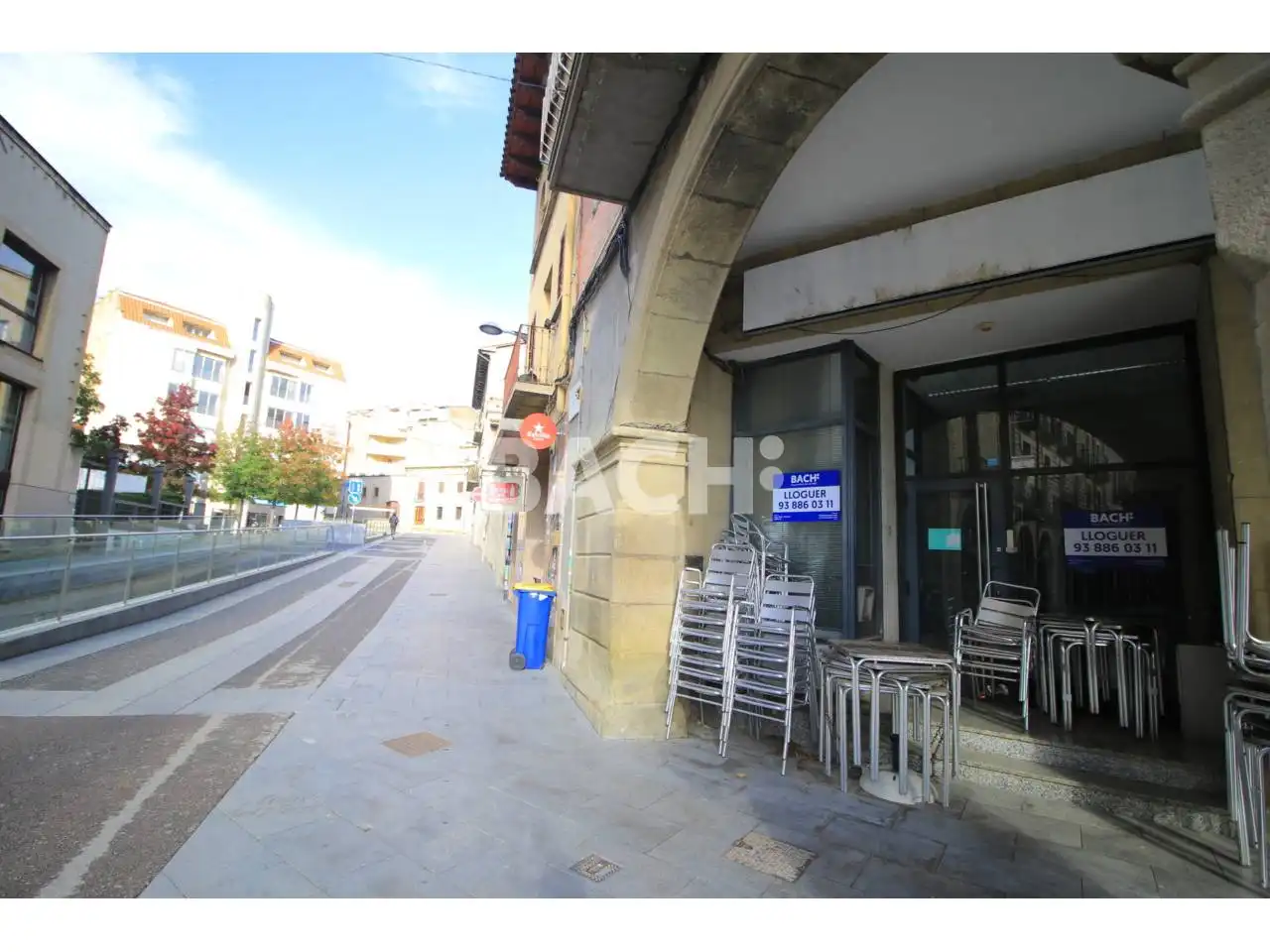 Local commercial à louer à Calle Mossèn Guardiet 2, imagen 3