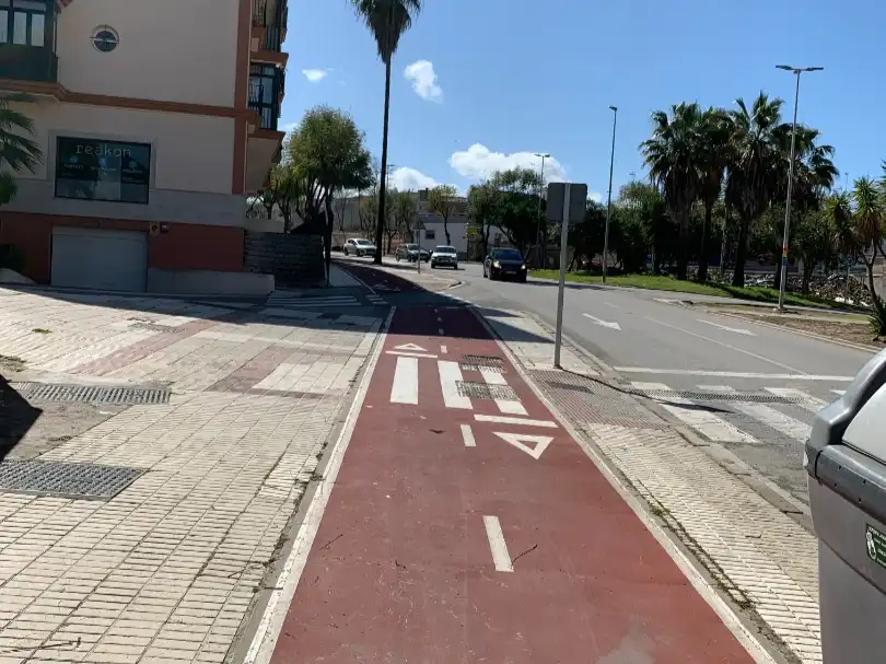 Individual de lloguer a Avenida Quinto Centenario 28, imagen 6