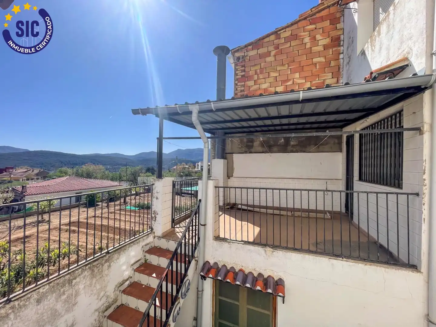 Terrasse von Maisonette zum Verkauf in Chera mit Heizung, Privatgarten und Balkon