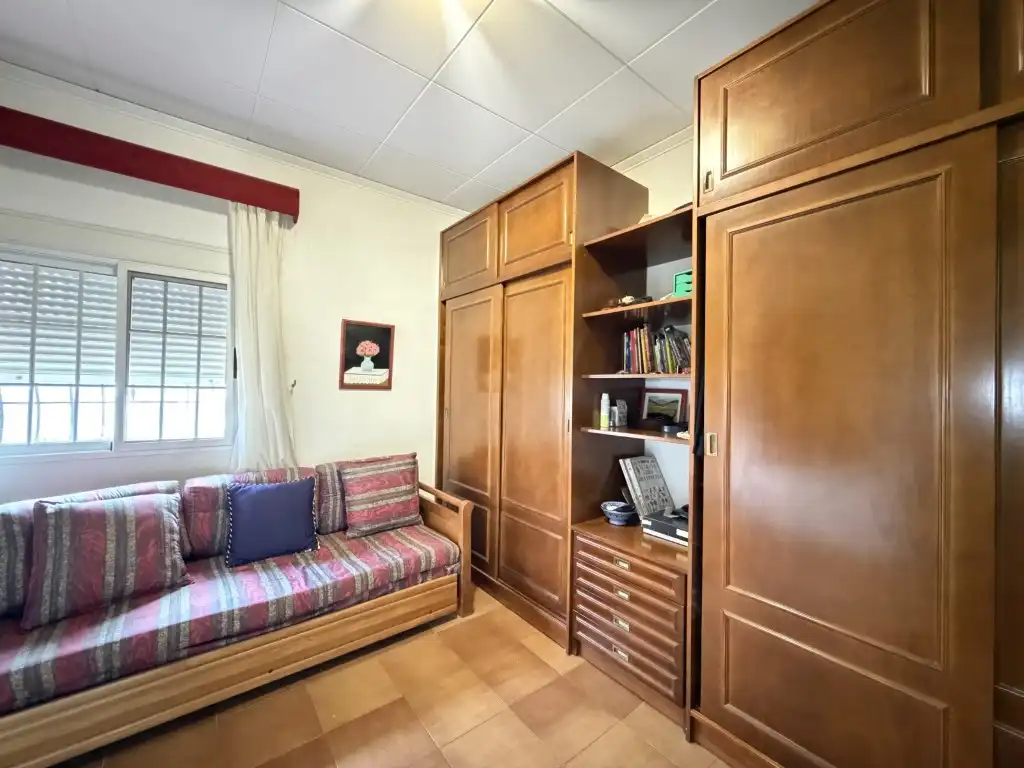 Habitación de Casa o chalet en venta en Valencia