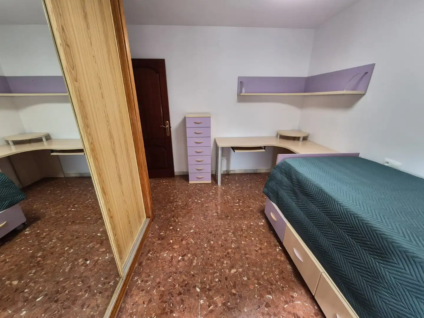 Schlafzimmer von Wohnung zur Miete in Málaga mit Klimaanlage, Heizung und Terrasse