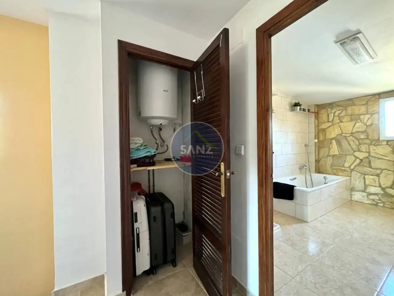 Xalet amb piscina en venda a Pasaje Diseminados Poligono 1, imagen 28