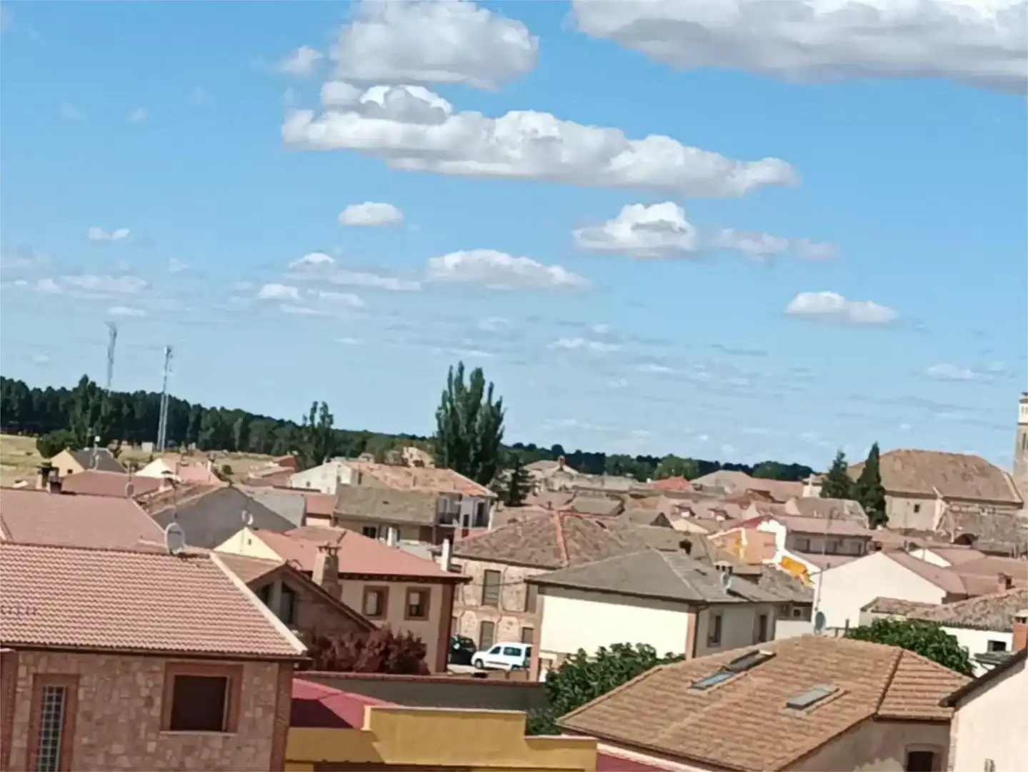 Vista exterior de Pis en venda en Aguilafuente