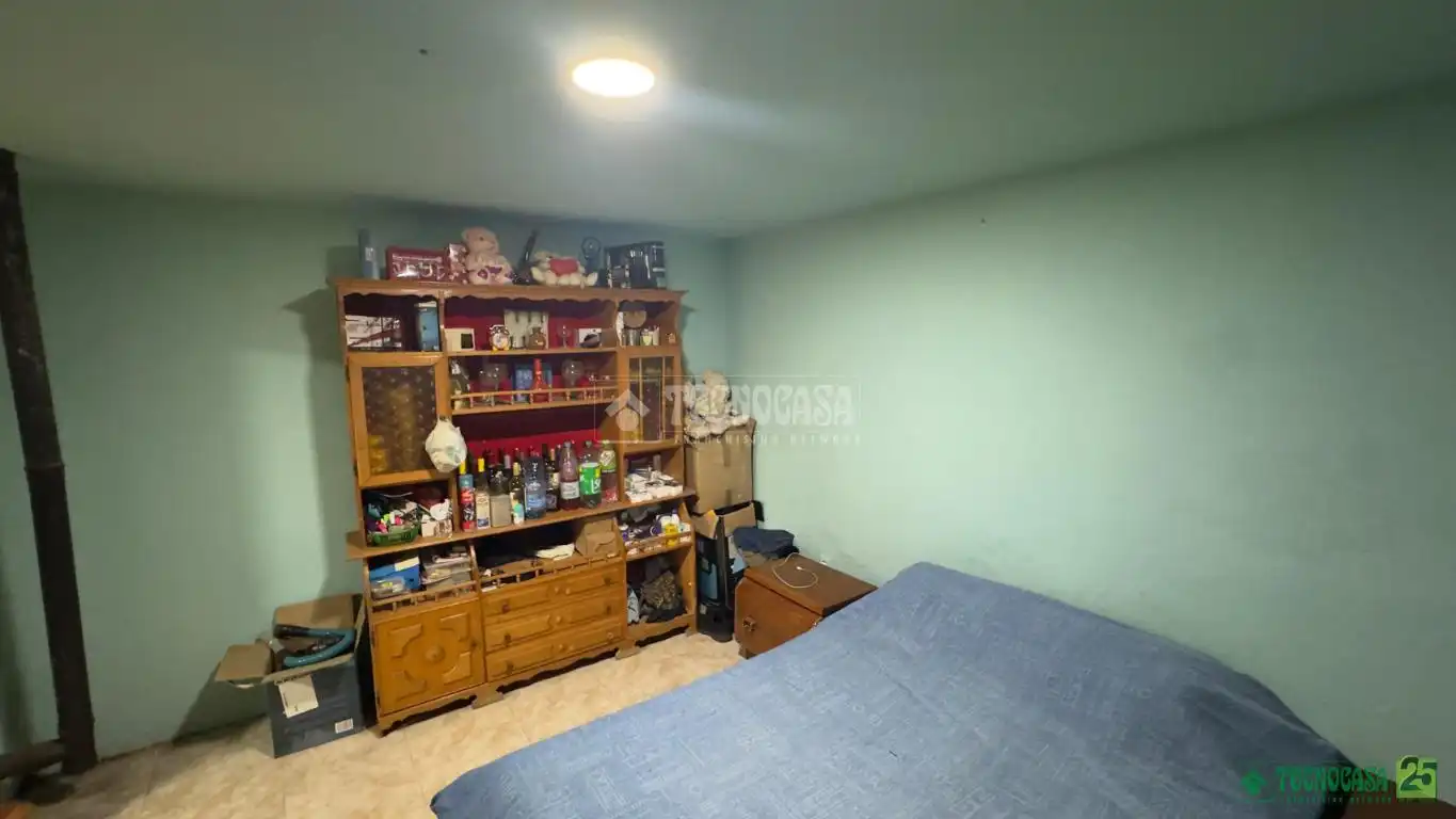 Casa adosada en venta en Puebla de Almenara con Calefacción y Amueblado