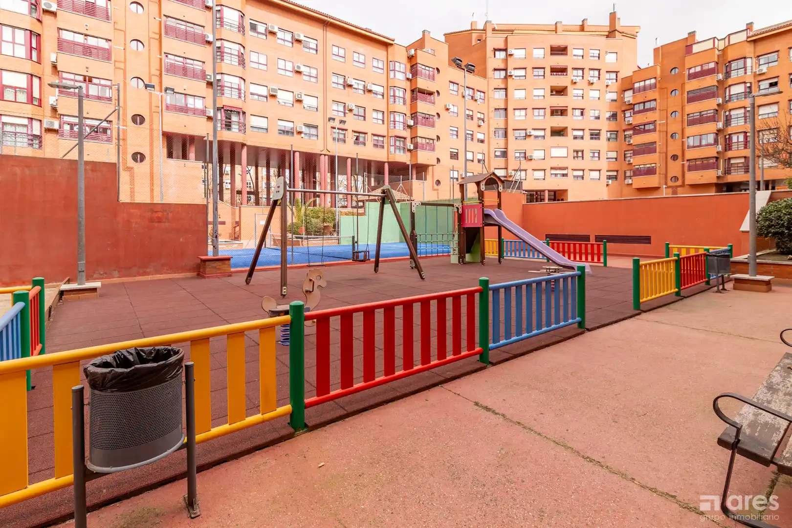 Pis en venda a Avenida las Retamas, Prado Santo Domingo - Ensanche