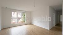 Living room of Flat for sale in Burgos Capital  with Heating, Parquet flooring and Terrace