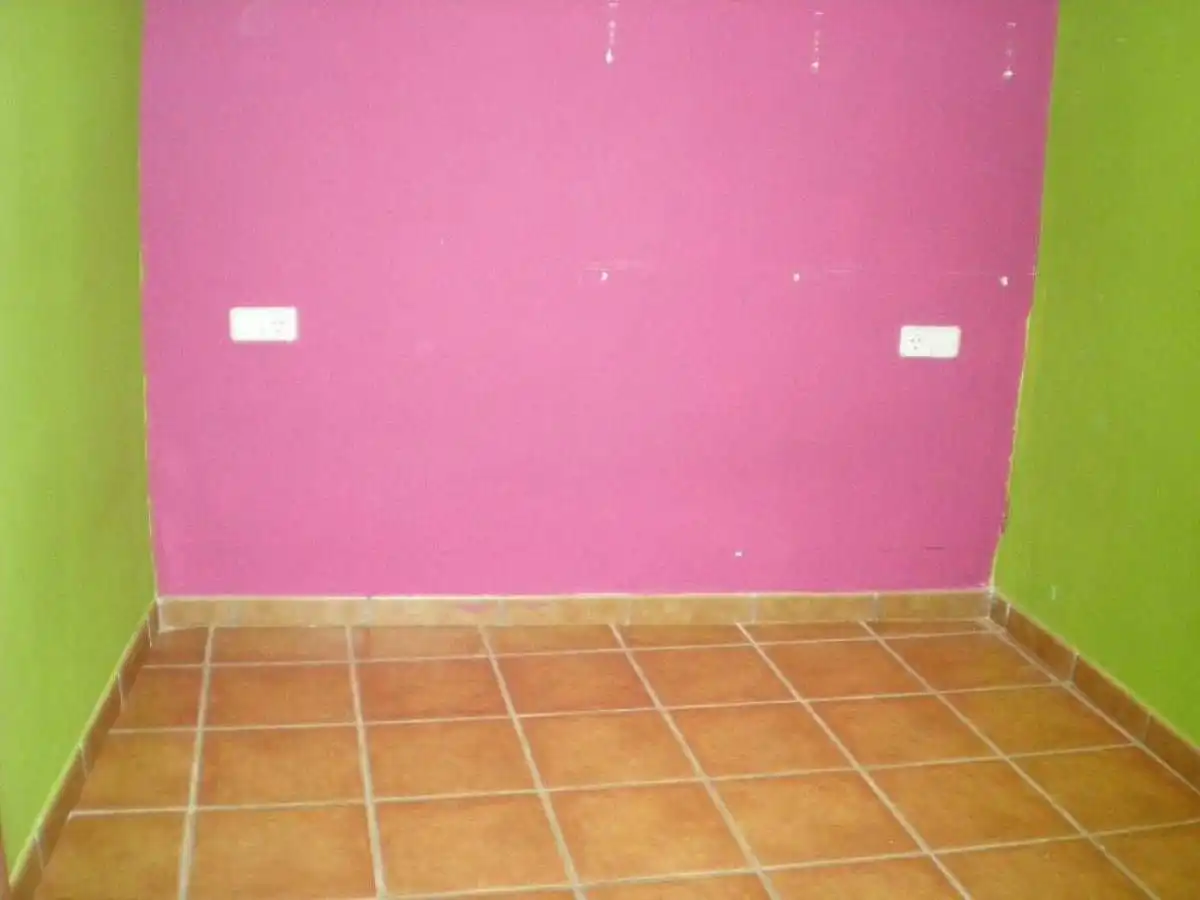 Dormitori de Pis en venda en Manresa amb Calefacció, Moblat i Balcó