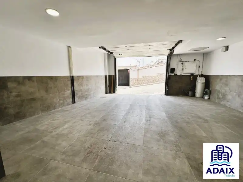 Casa adosada en venda en Almonacid de Toledo amb Aire condicionat i Calefacció