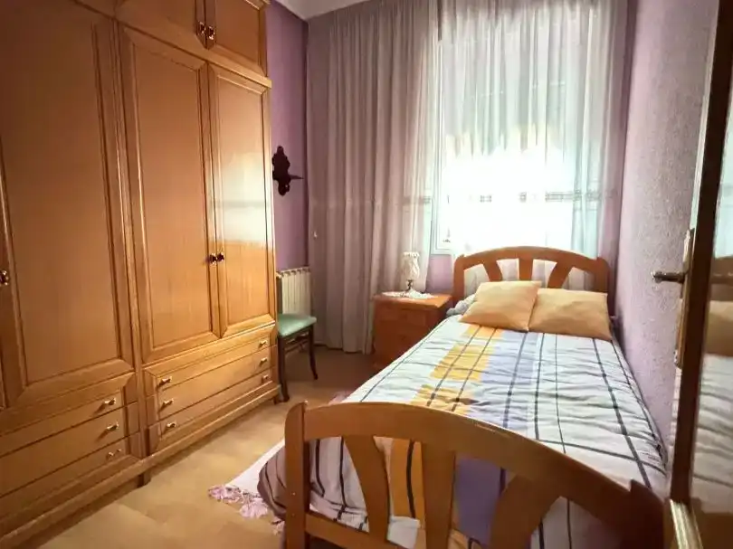 Schlafzimmer von Wohnung zur Miete in Ávila Capital