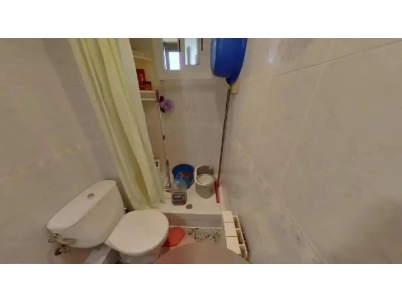 Bany de Pis en venda en Barcelona