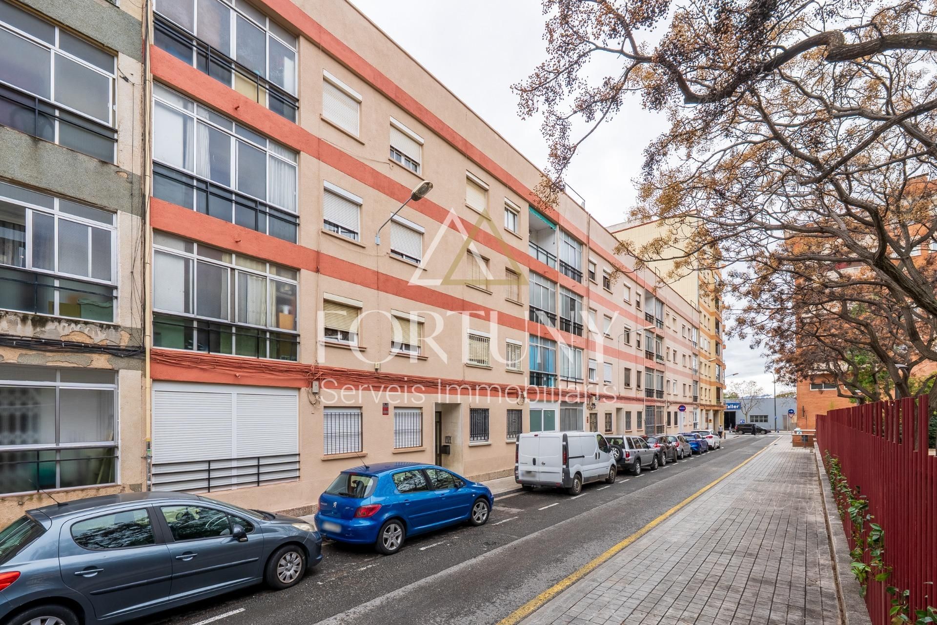 Flat for sale in Calle ANGEL GUIMERA, Ponent