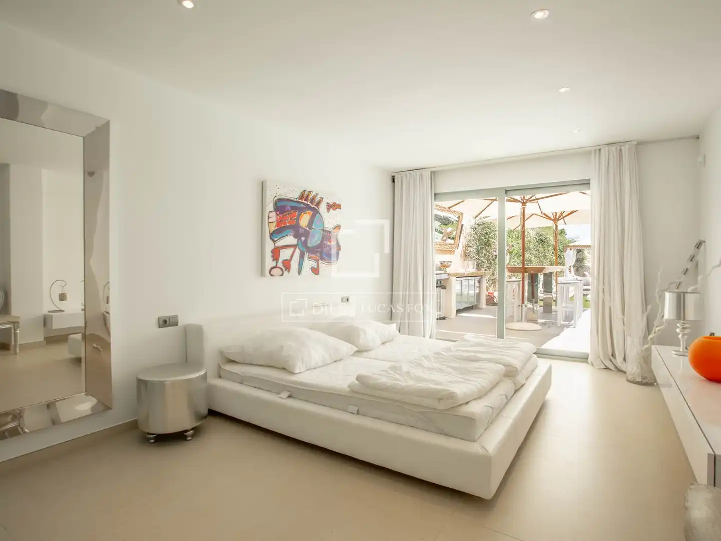 Habitación de Casa o chalet en venta en Santa Eulària des Riu con Aire acondicionado, Calefacción y Jardín privado