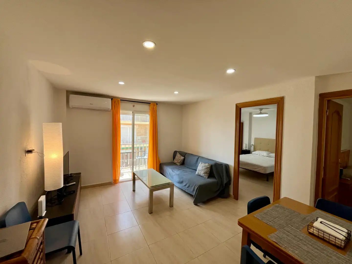 Flat for rent in Carrer de Mendizábal, 41, La Malva-rosa