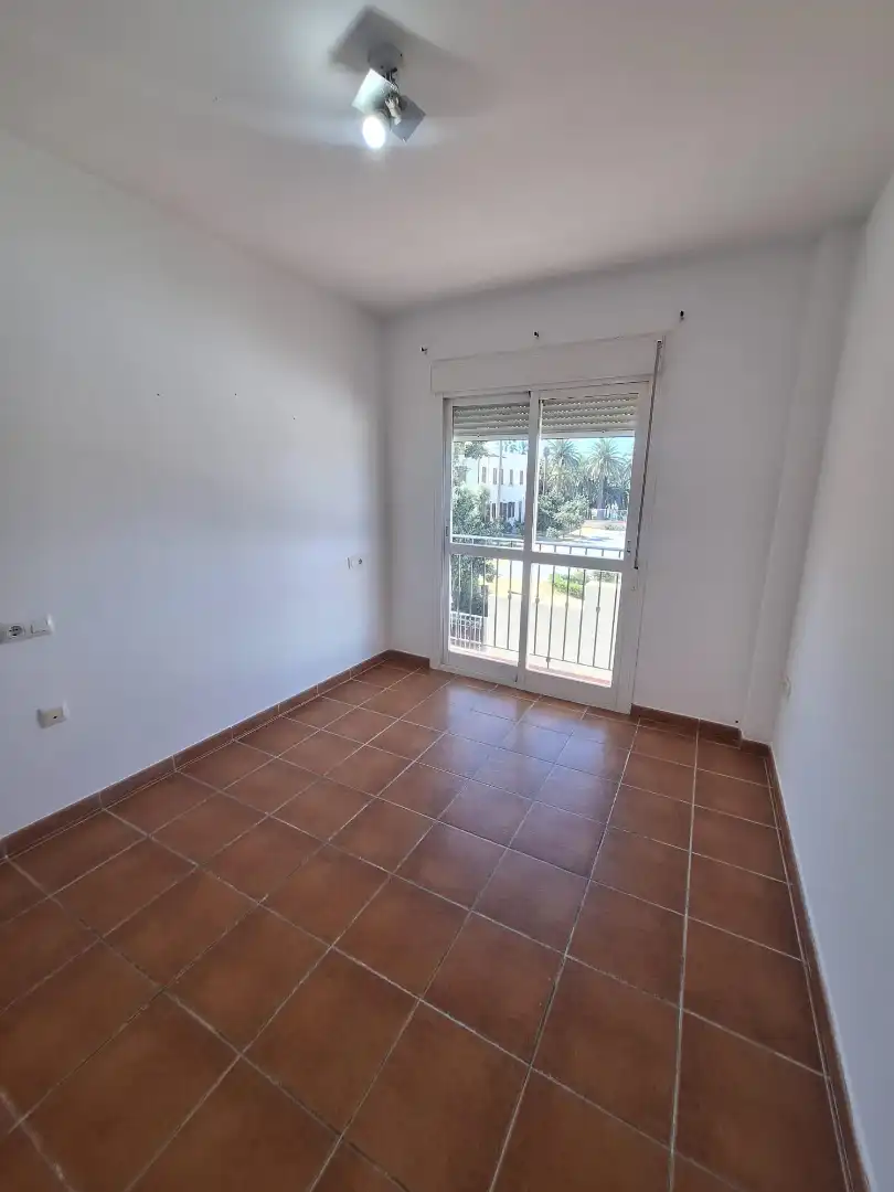 Dormitori de Casa adosada en venda en San Roque amb Terrassa, Forn i Rentadora