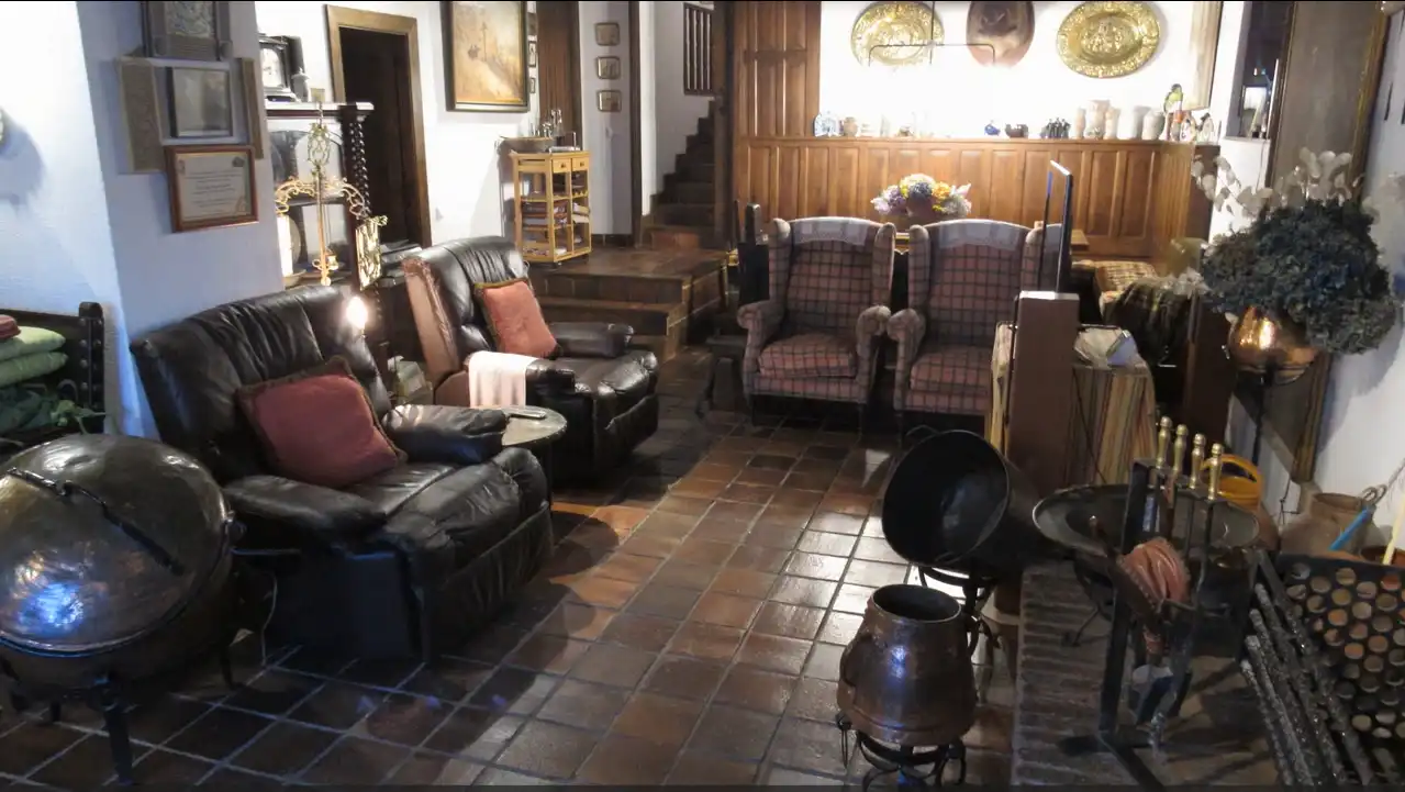 Sala d'estar de Finca rústica en venda en Pravia amb Calefacció, Jardí privat i Parquet