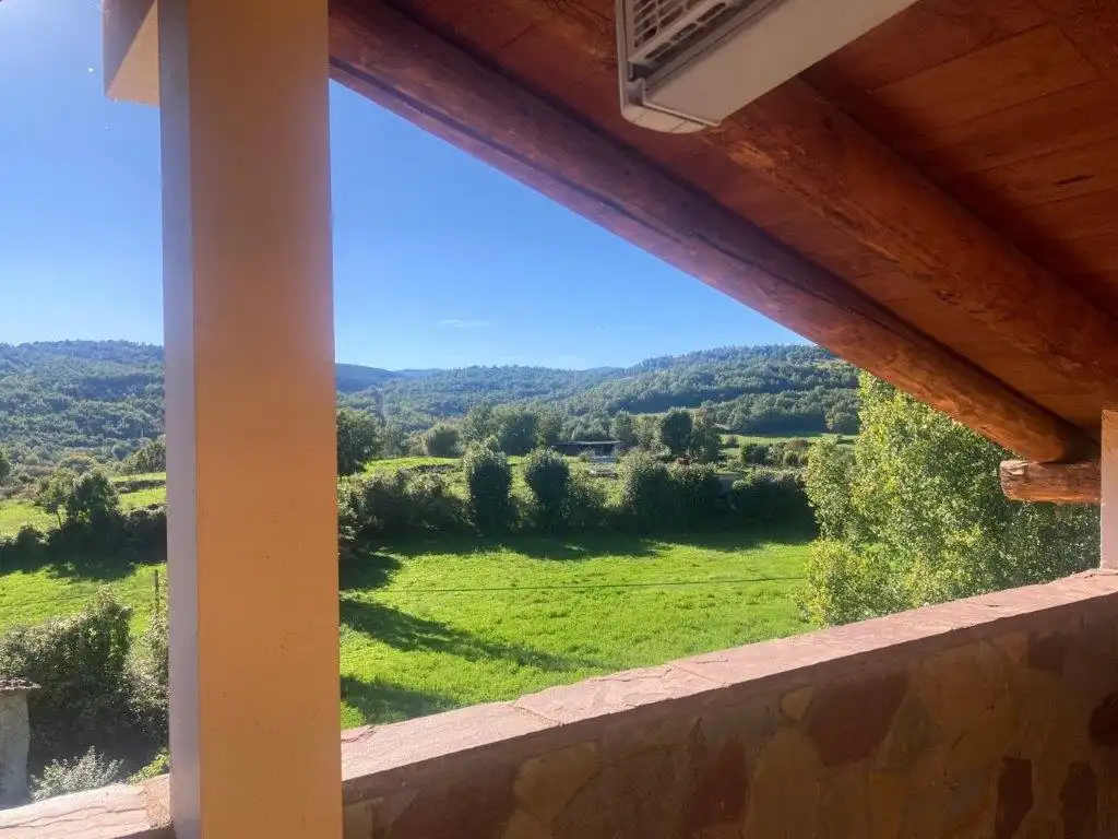 Jardí de Casa o xalet en venda en El Pont de Suert amb Calefacció, Jardí privat i Parquet
