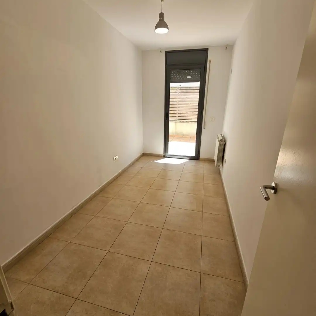 Piso en venta en Cassà de la Selva con Aire acondicionado, Calefacción y Terraza