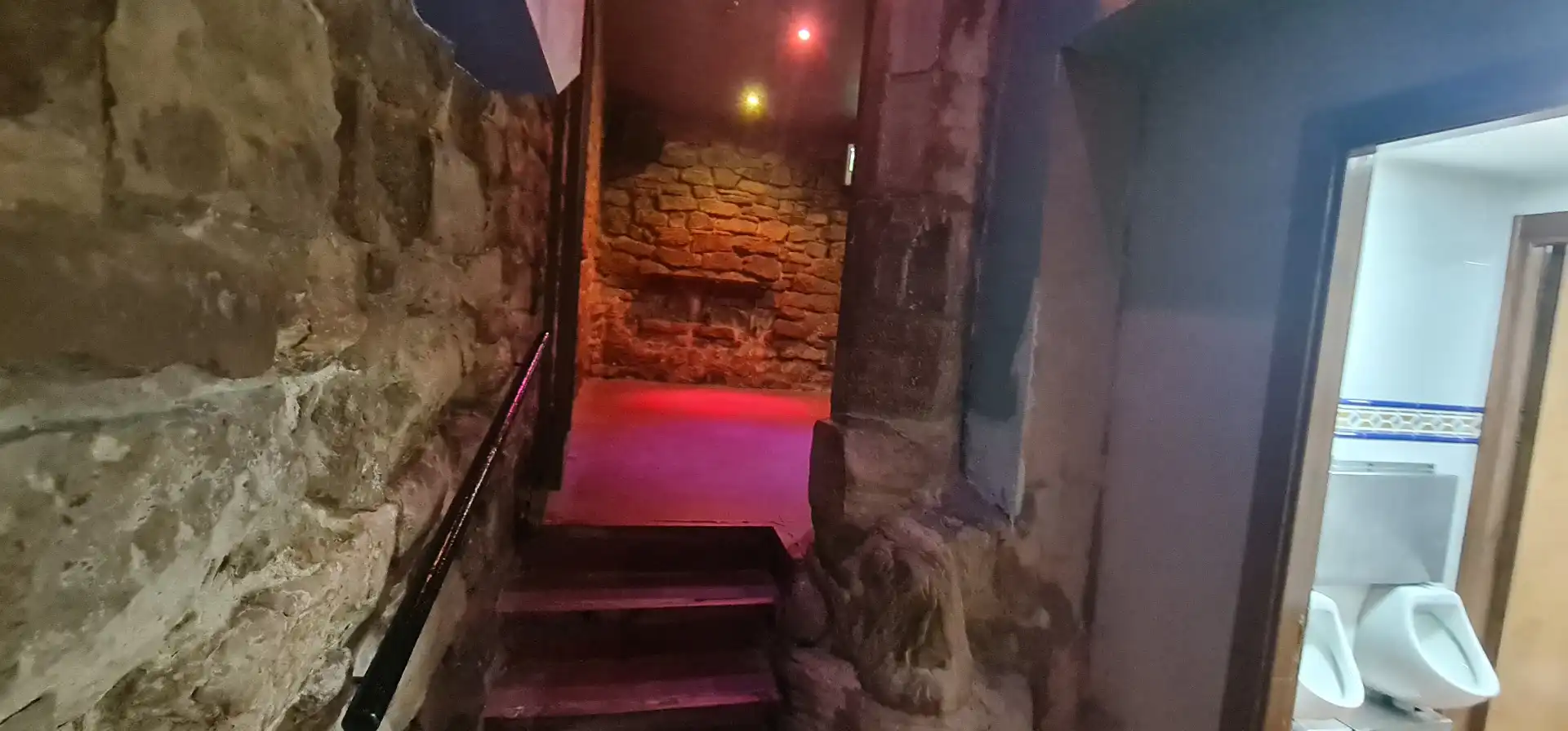 Local en venda en  Logroño amb Aire condicionat, Calefacció i Moblat