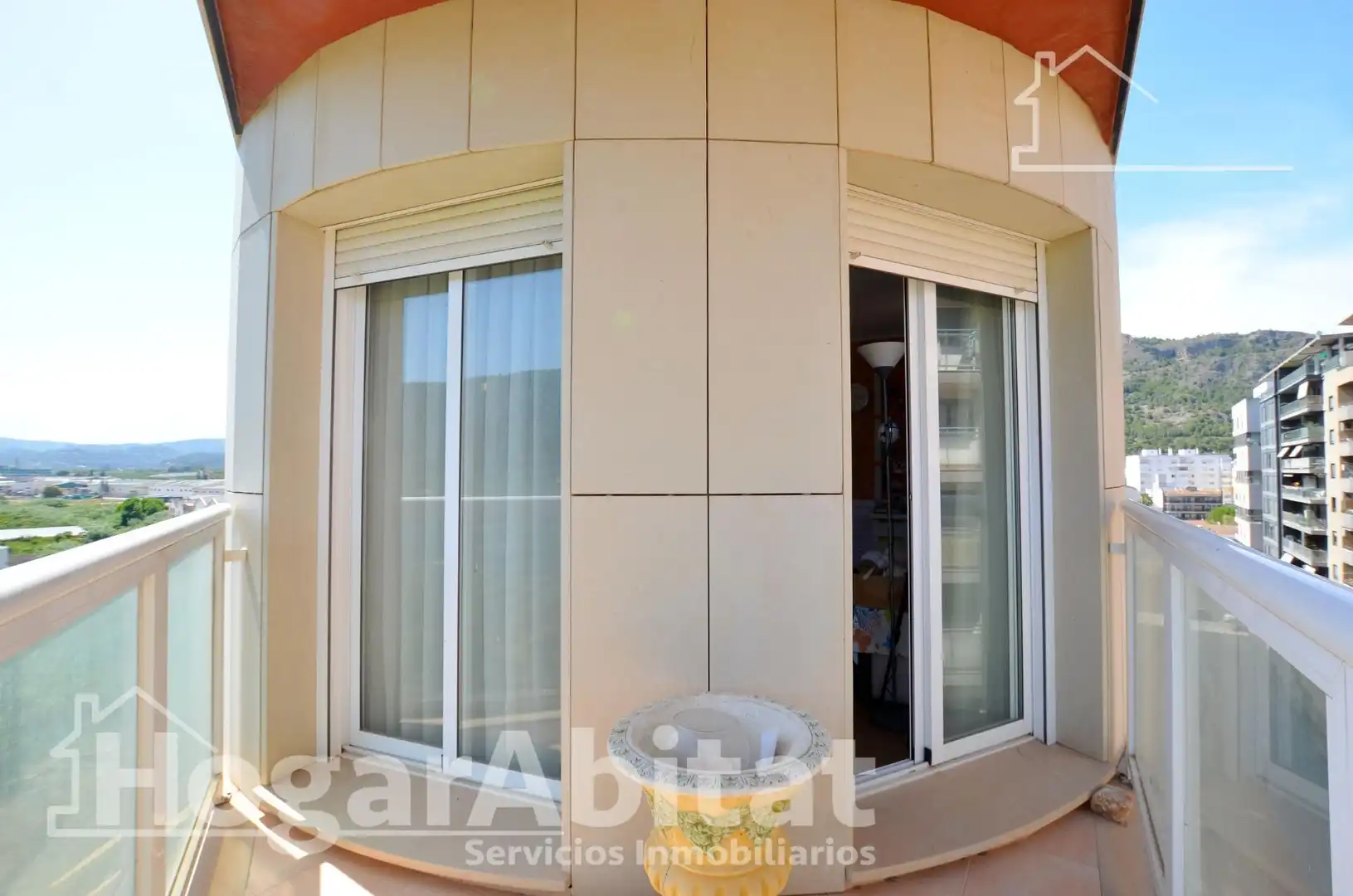 Terraza de Piso en venta en Tavernes de la Valldigna con Trastero