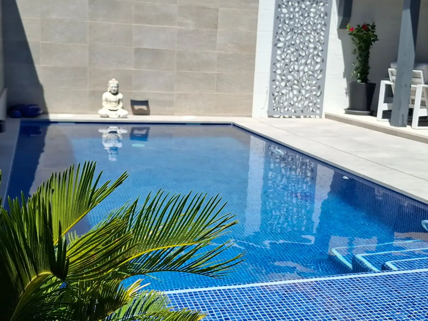 Swimming pool of Houses for rent in La Zubia  with Air Conditioner, Heating and Private garden