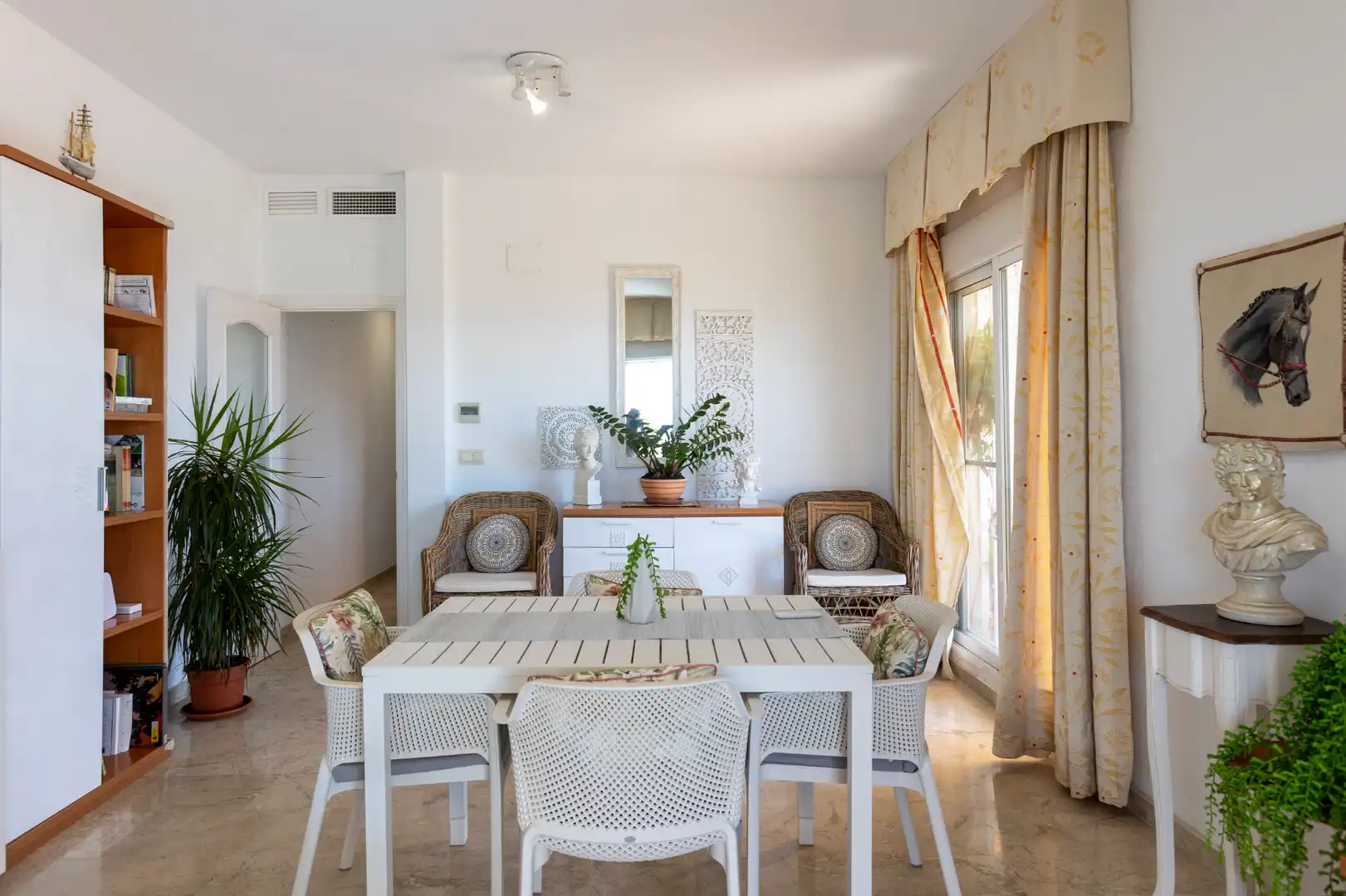 Comedor de Ático en venta en Motril con Jardín privado, Terraza y Balcón