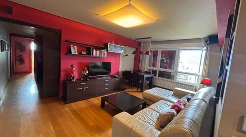 Foto 2 de Piso de alquiler en Txurdinaga, Bilbao