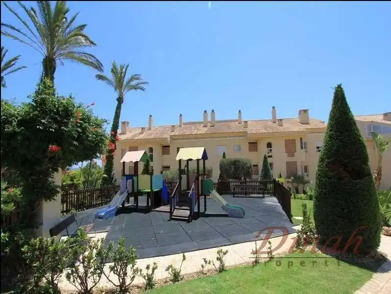 Vista exterior de Apartament en venda en Altea amb Aire condicionat, Calefacció i Piscina comunitària