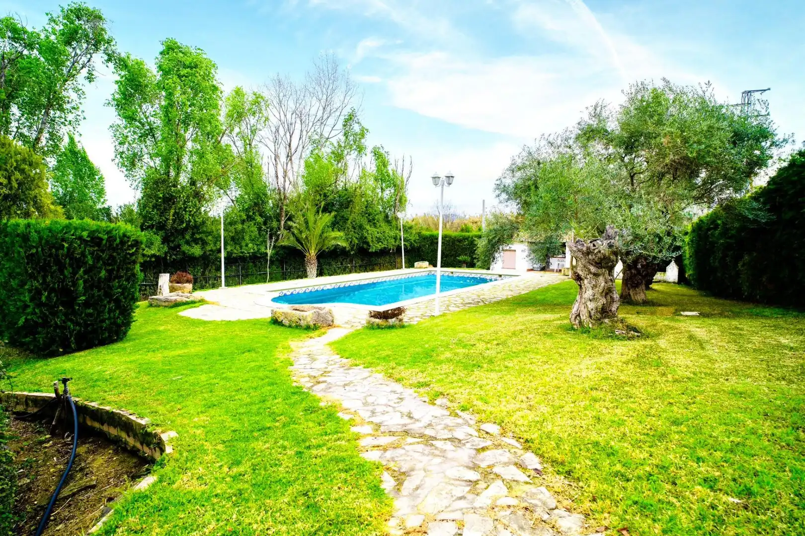 Casa rústica amb terrassa en venda a Villamartín