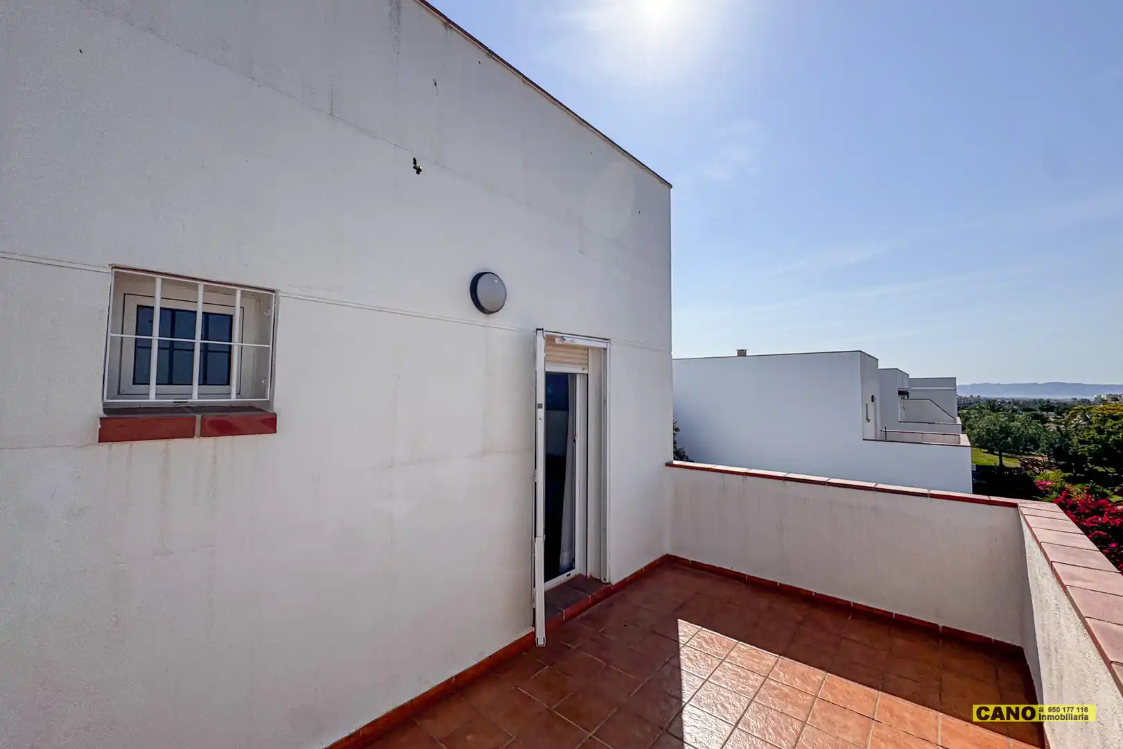 Terrasse von Wohnung zum Verkauf in Almería mit Klimaanlage, Heizung und Terrasse