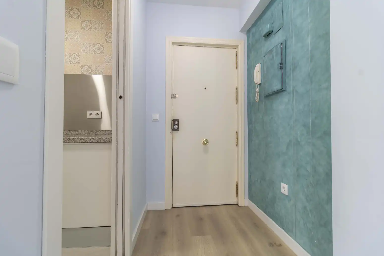 Flat for sale in Sevilla  with Terrace