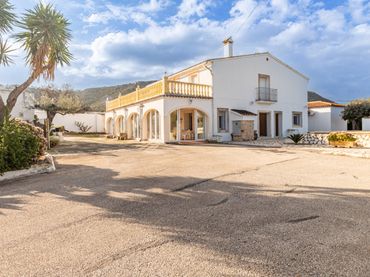 Xalet amb piscina en venda a La Pedrera - Vessanes